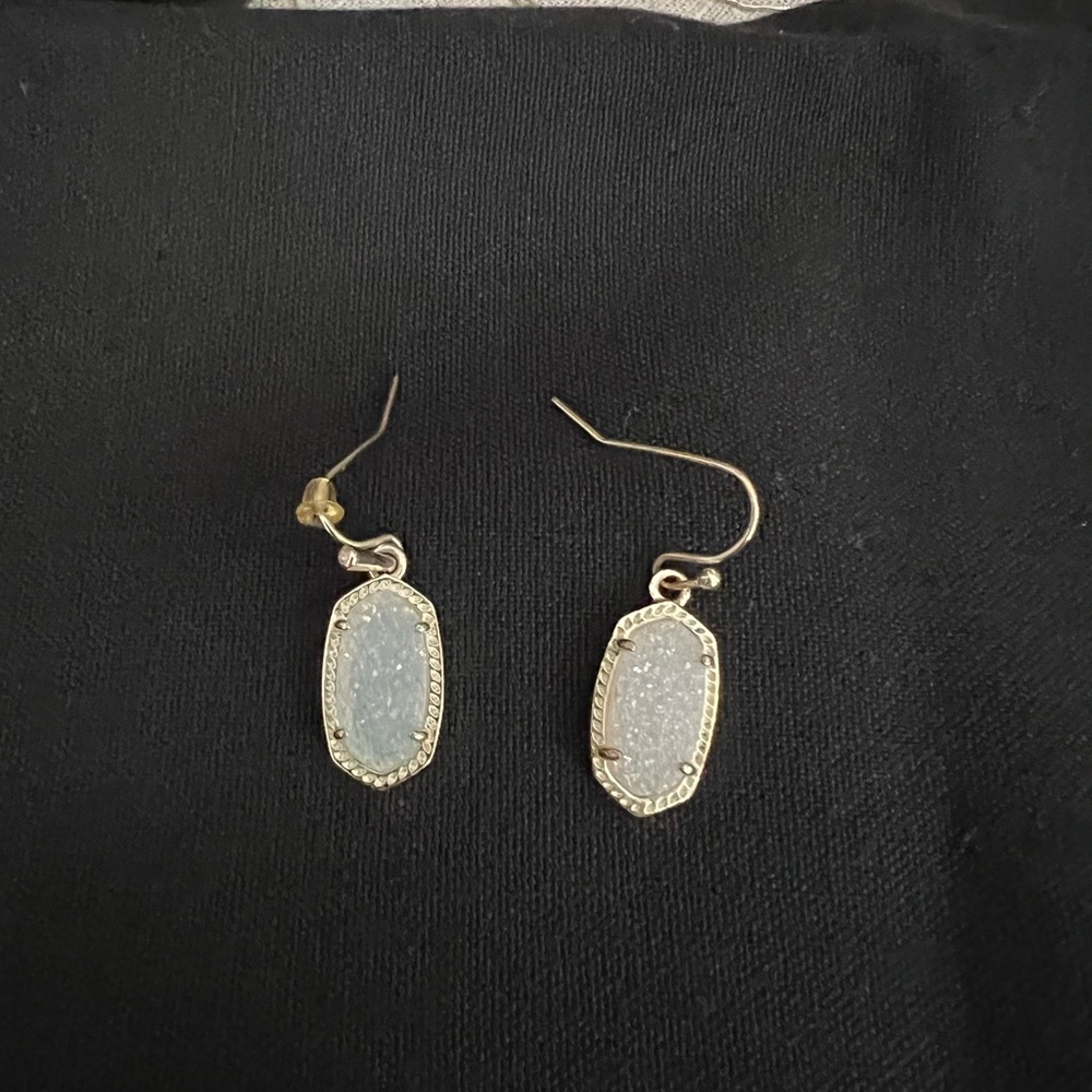 Kendra Scott Gold and Iridescent Necklace and Earrings Set - Picture 4 of 6